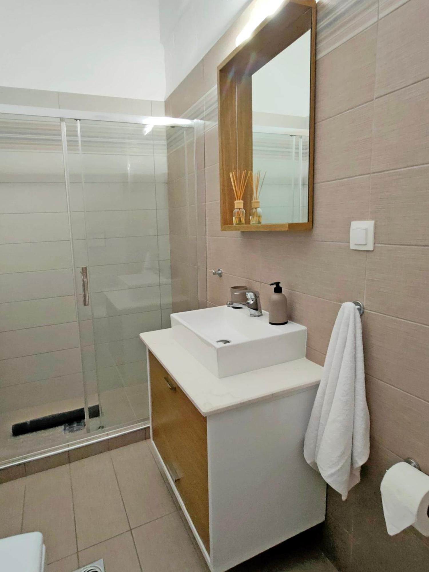 Meli Apartment